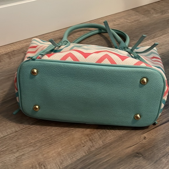 Like New Charming Charlie Bag - Picture 3 of 4